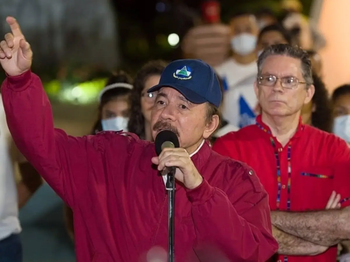 Ortega felicita a Maduro por la victoria electoral "en defensa de la soberanía" de Venezuela