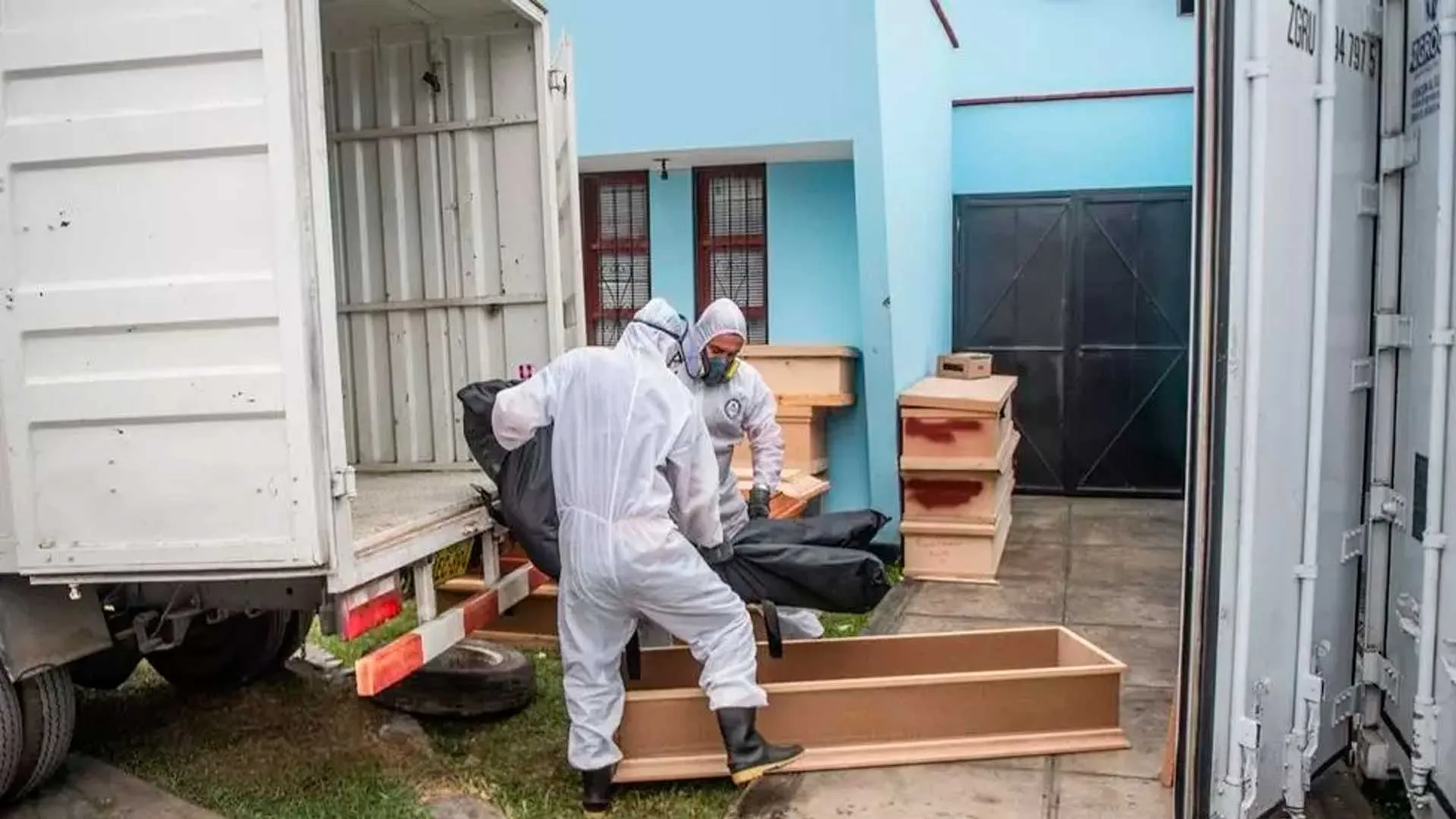 Aún existe un desfase de mes y medio en el número de muertes por coronavirus