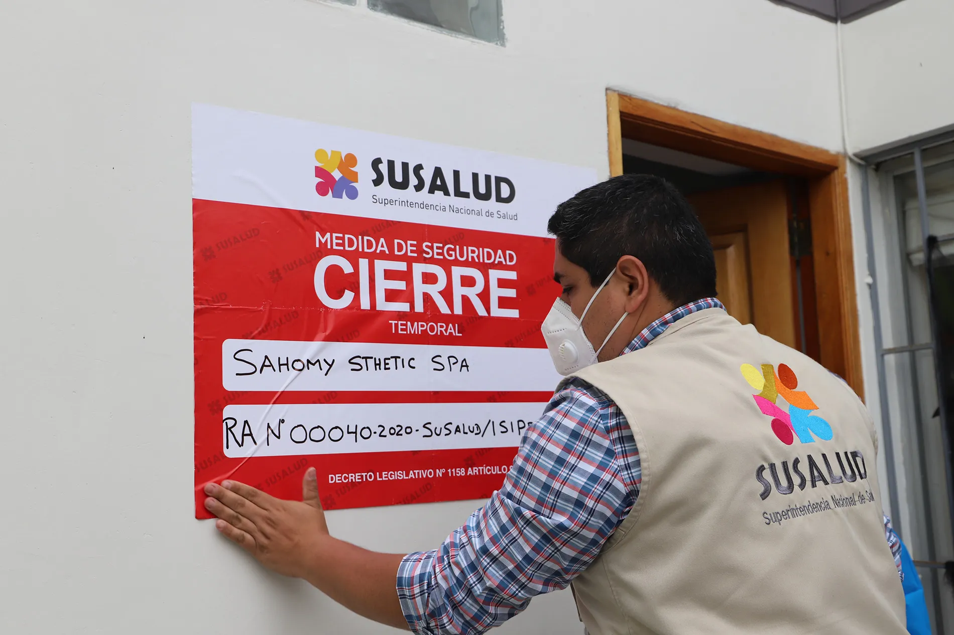 Clausuran centros de cirugía plástica por no reunir condiciones para atención a pacientes