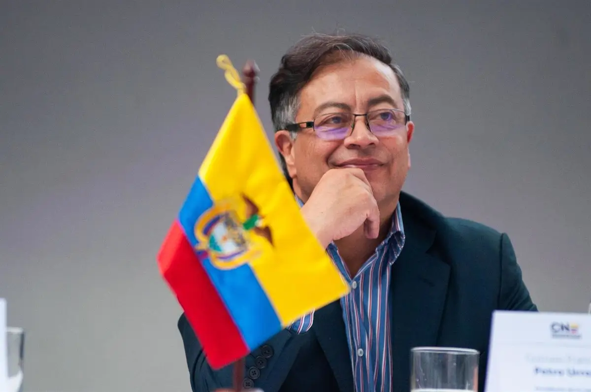 Los partidos de la coalición de Petro piden amparo a la Justicia para que el CNE acelere su fusión
