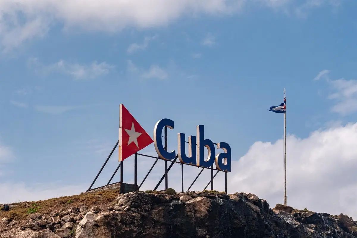 EEUU restringe visados a funcionarios de países africanos y americanos por cooperar con misiones cubanas