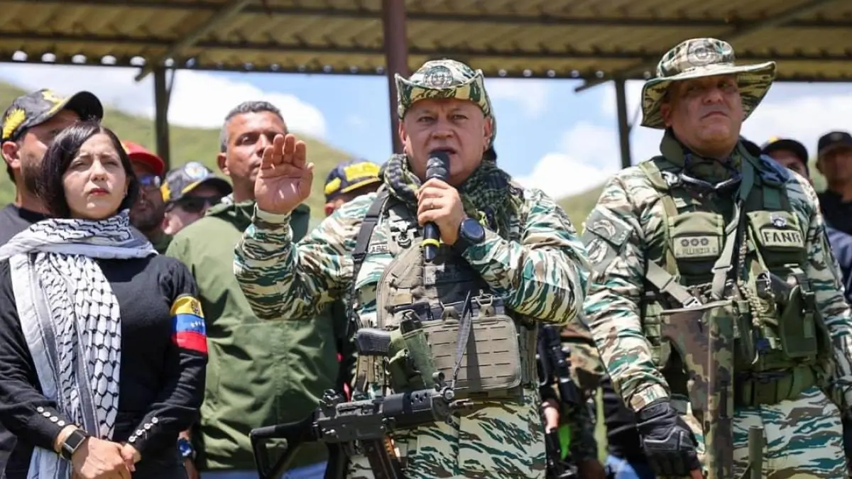 Cabello advierte de "una guerra de 100 años" a quien entre en Venezuela
