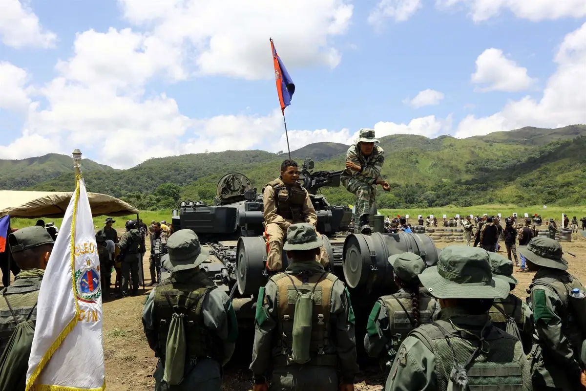 Venezuela inicia maniobras militares en el Caribe "en respuesta a las amenazas" de EEUU