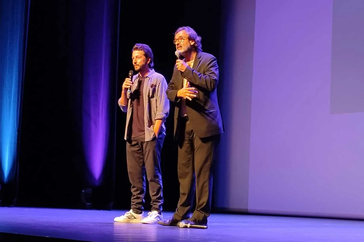 Diego Luna lleva a Biarritz el drama de los periodistas mexicanos con "Estado de Silencio"