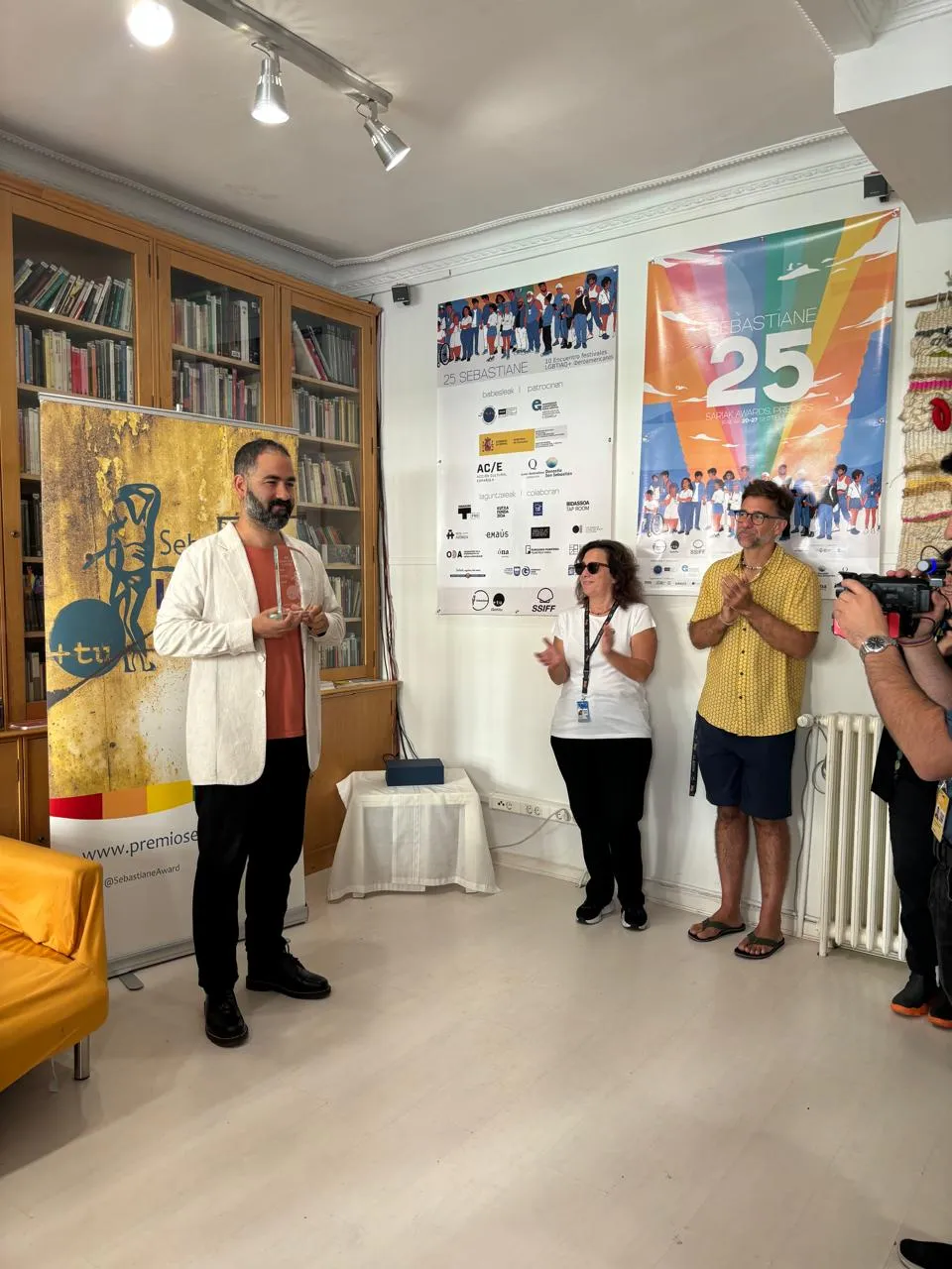 Entrega del Sebastiane Latino a Marcelo Caetano por "Baby" (David Sánchez)