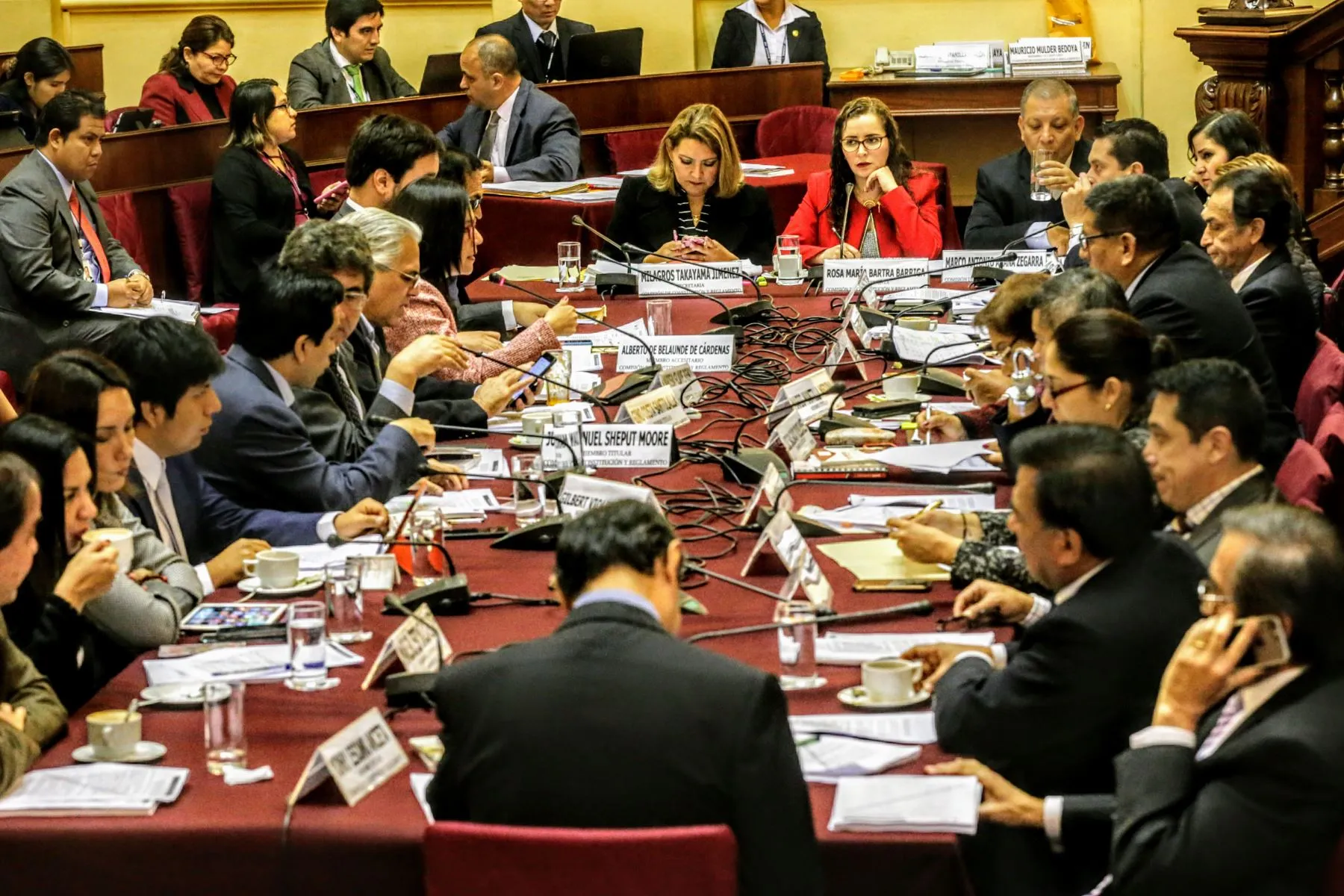Hoy se debatirá reforma fujimorista del CNM
