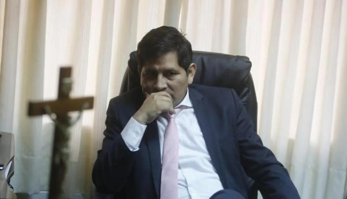 Declaran fundado pedido de prisión preventiva de 18 meses contra fiscal Abel Concha