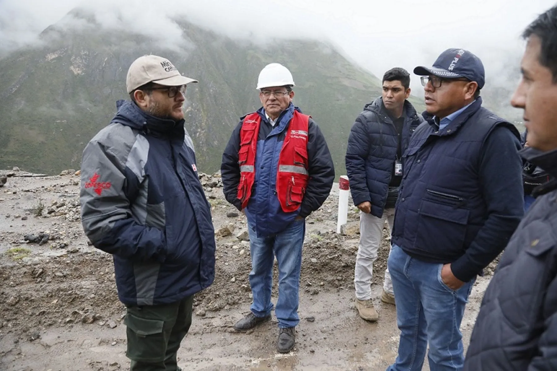 Ministro Vásquez en Huancavelica: "Se impulsarán actividades de prevención para reducir afectación por lluvias"