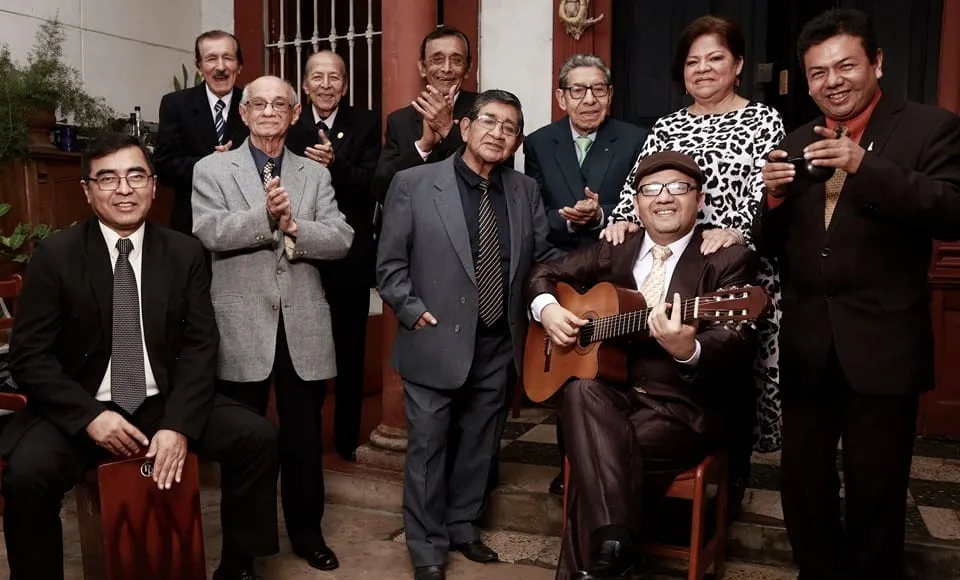 Renzo Gil lanza nuevo disco con la Guardia Vieja