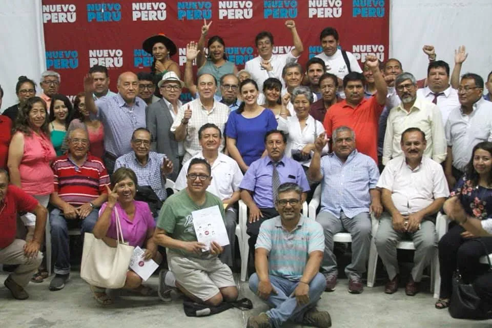 Verónika Mendoza agradece a profesionales que se suman a Nuevo Perú